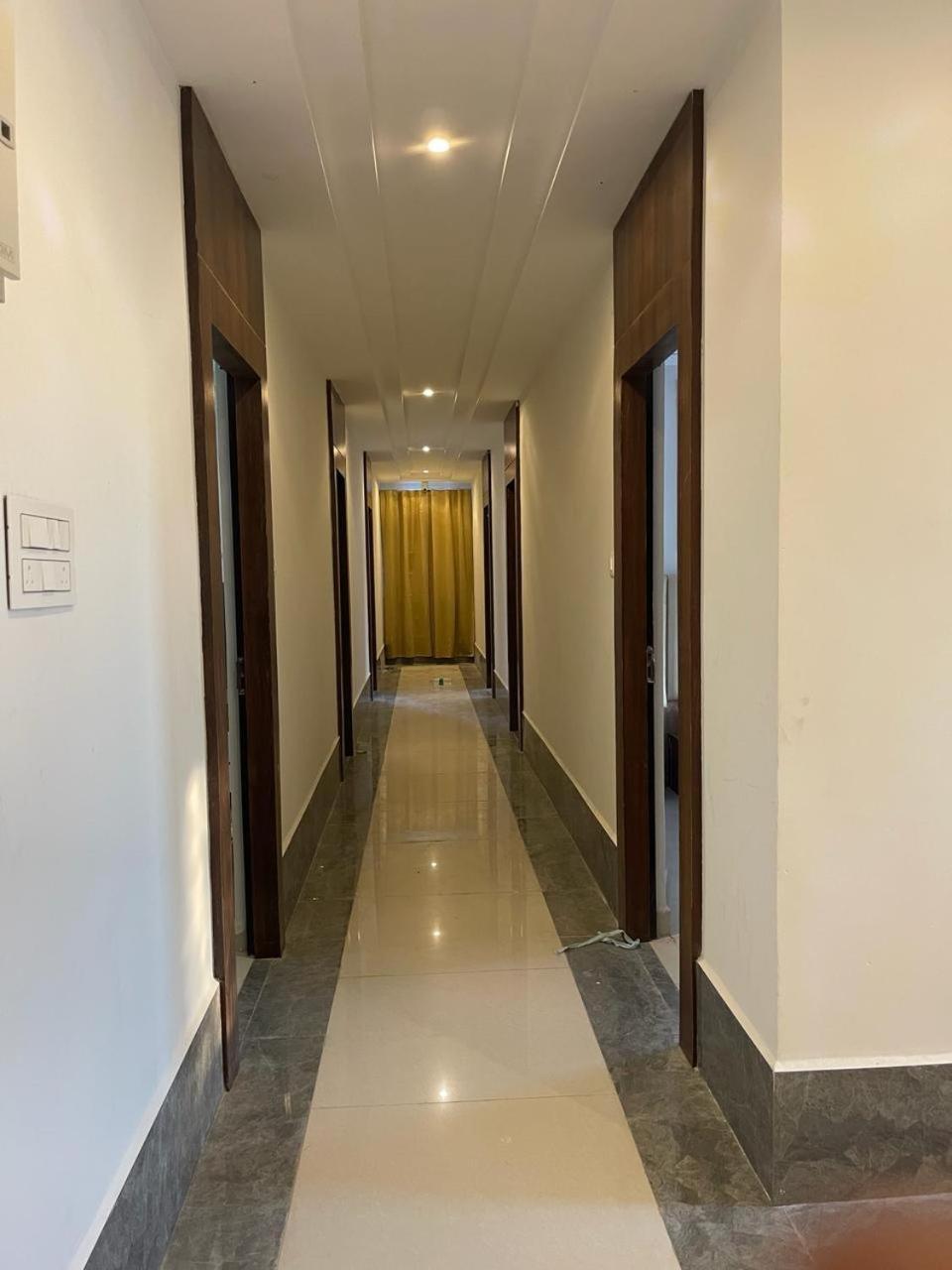 Snr Venus Hotels Tirupati Zewnętrze zdjęcie