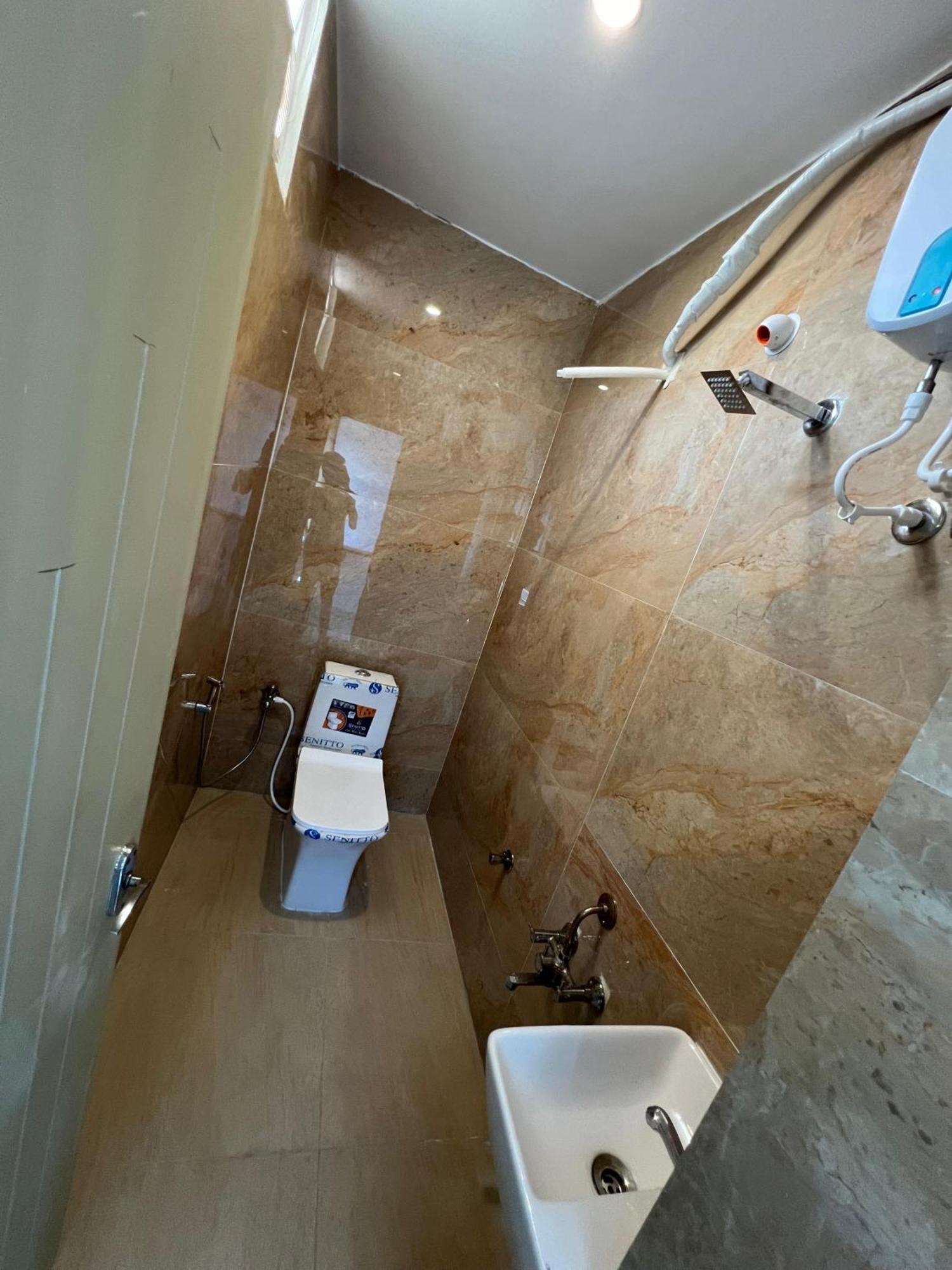 Snr Venus Hotels Tirupati Zewnętrze zdjęcie